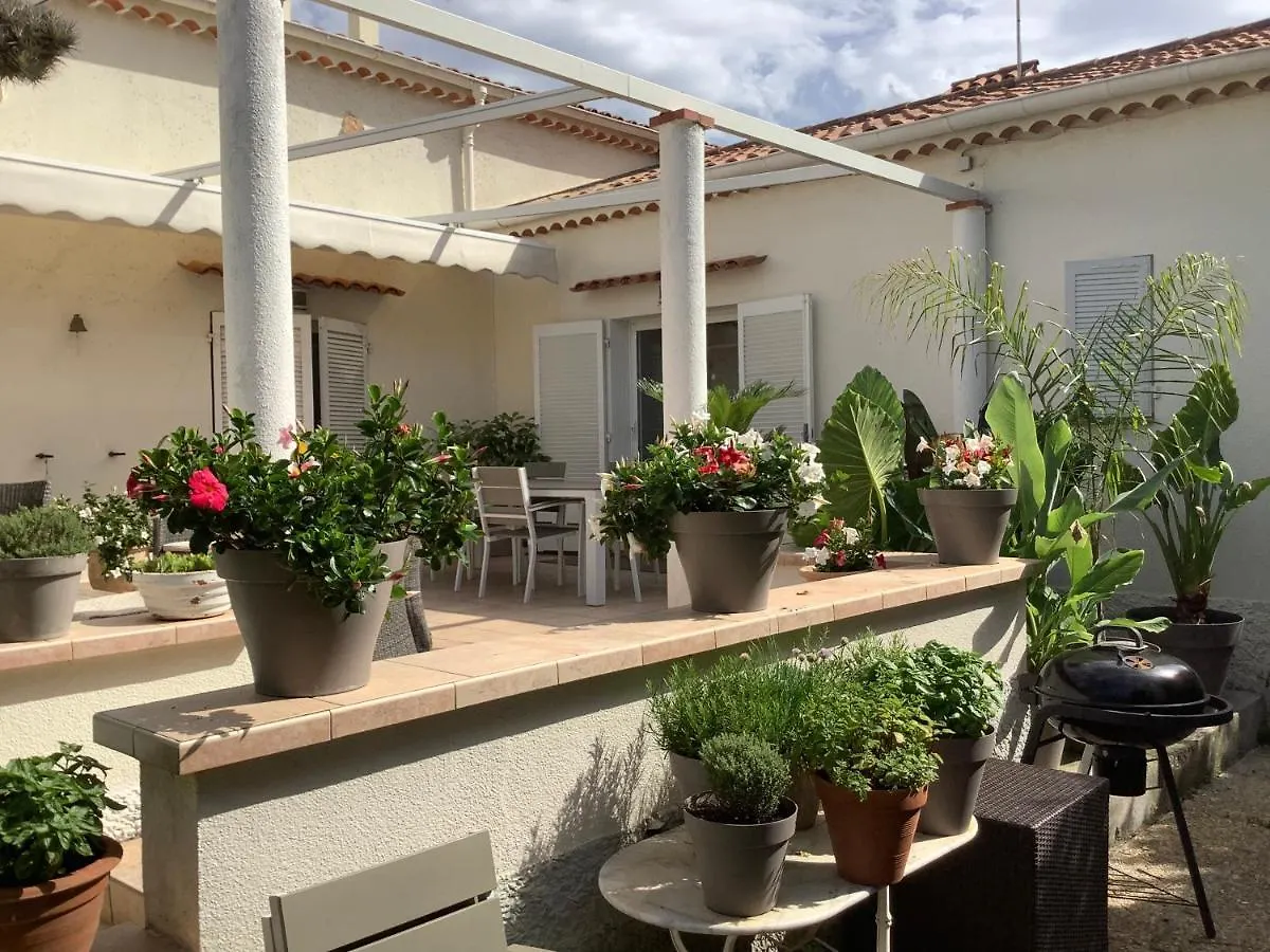 Vila Le Cabanon Cap D Antibes 80 M De La Plage