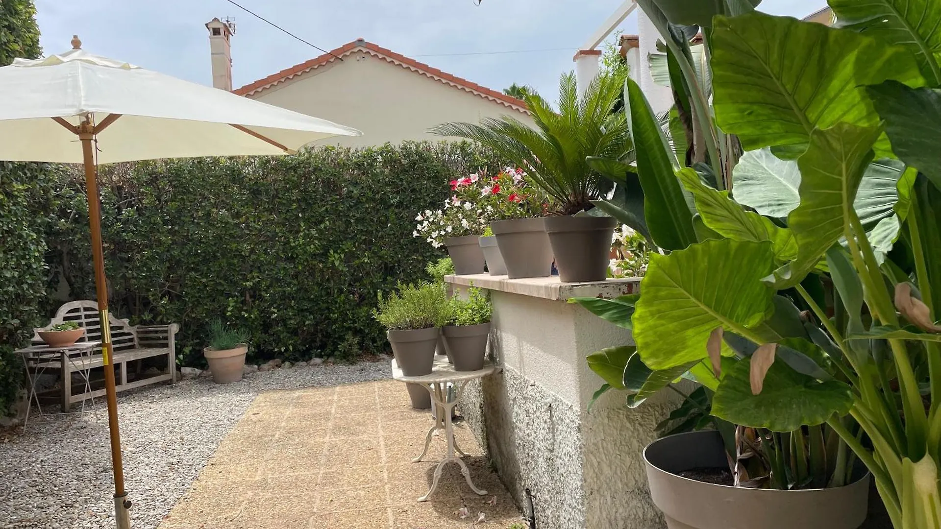Le Cabanon Cap D Antibes 80 M De La Plage Francie